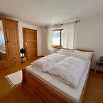 Mit Bergblick & Sauna Дом отдыха Пилль