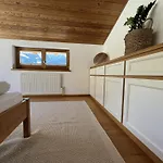 Mit Bergblick & Sauna 別荘 *