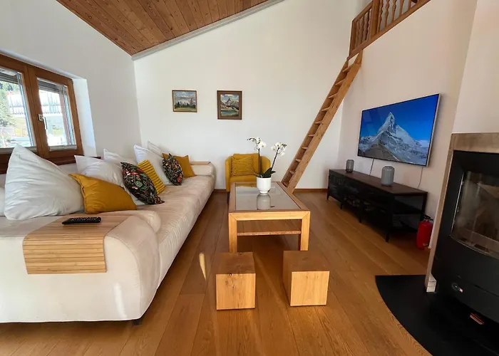 Vakantiehuis Mit Bergblick & Sauna Pill