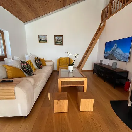 Feriehus Mit Bergblick & Sauna Pill